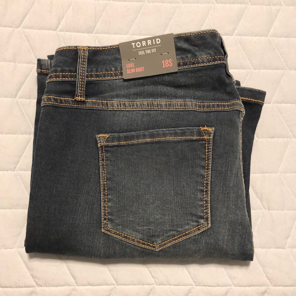 Torrid Luxe Slim Boot Cut Jeans (Size:18S)